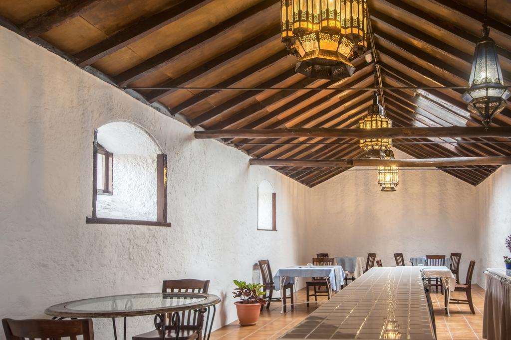 Ecoverode Hotel Emblematico Vegetariano Vegano Arona  Dış mekan fotoğraf