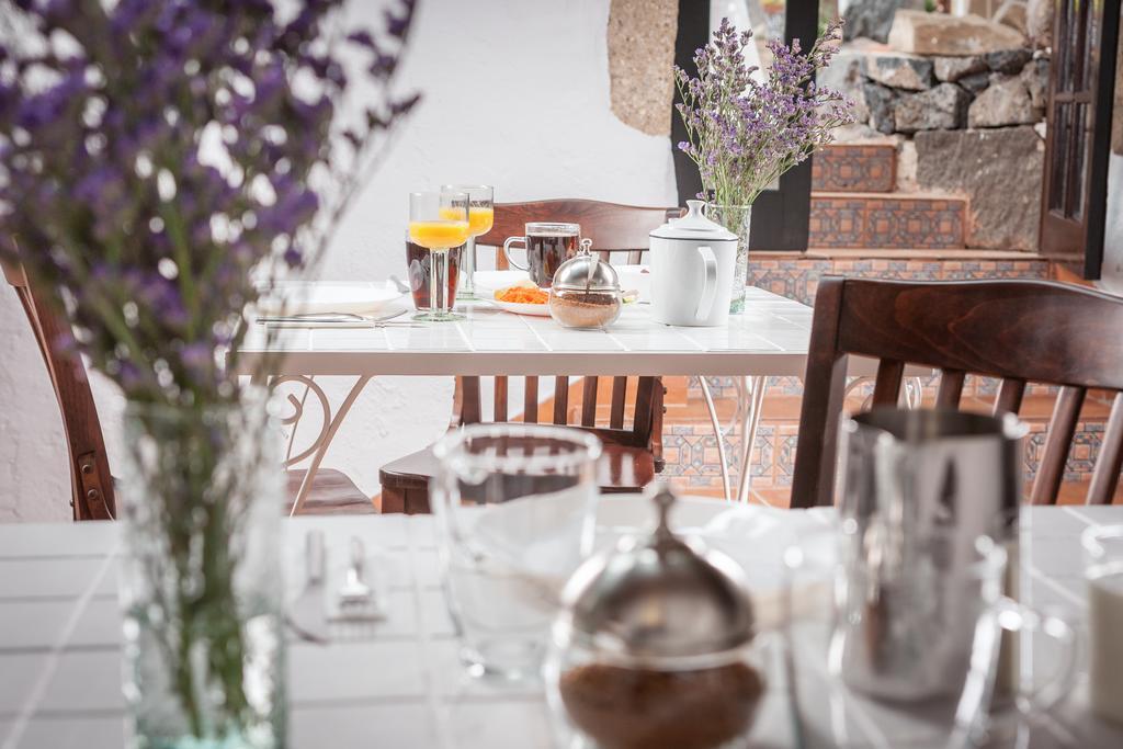 Ecoverode Hotel Emblematico Vegetariano Vegano Arona  Dış mekan fotoğraf