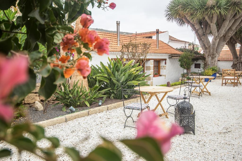 Ecoverode Hotel Emblematico Vegetariano Vegano Arona  Dış mekan fotoğraf